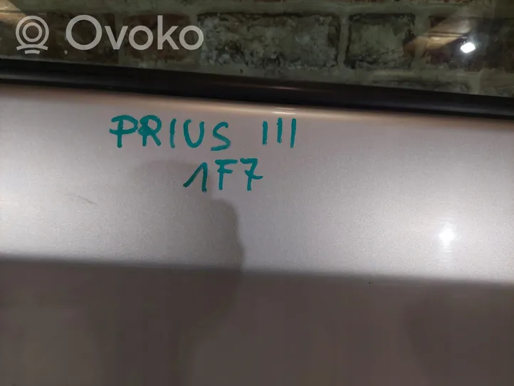Toyota Prius (XW30) Etuovi 