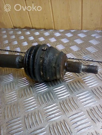 Volkswagen Golf IV Front driveshaft 