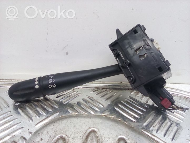 Dodge Grand Caravan Indicator stalk 04685711AA