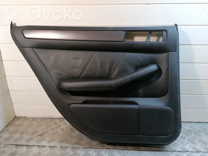 Audi A6 S6 C5 4B Garniture panneau de porte arrière 4B0867305