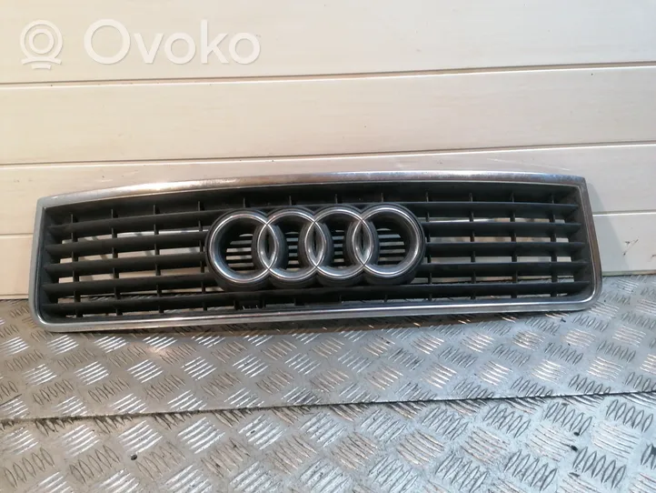 Audi A6 S6 C5 4B Grotelės viršutinės 4B0853651F