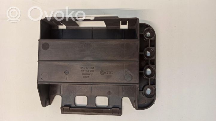 Volkswagen Eos Support calculateur moteur 5K0971846A