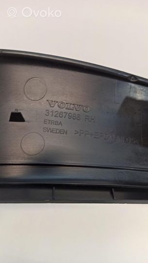 Volvo V40 Sivuhelman/astinlaudan suoja 31267988