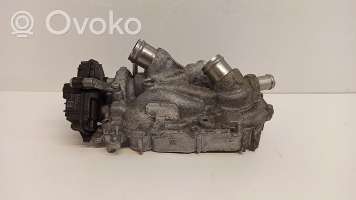 Audi A1 Pompa dell’acqua 05E121117 05E121111K