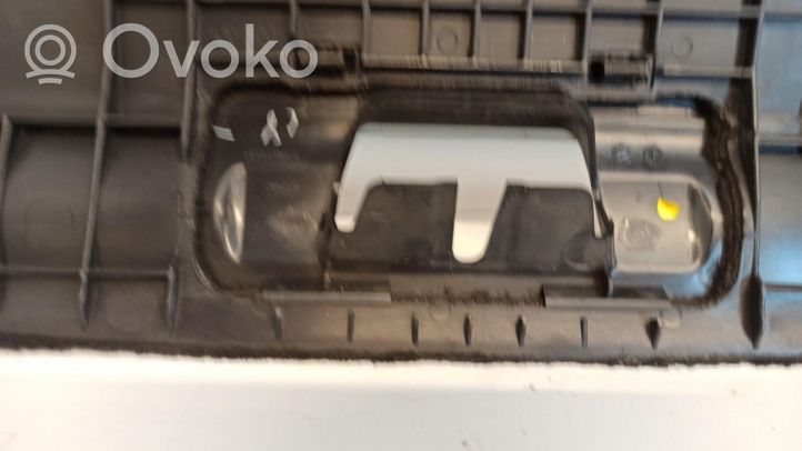 Land Rover Range Rover Sport L320 Panel osłony bagażnika ERL500040