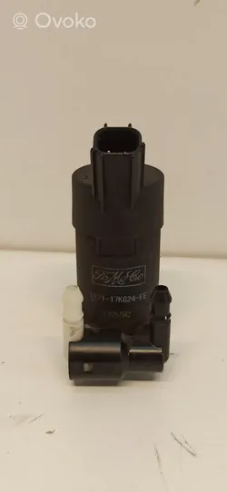 Infiniti G37 Pompa spryskiwacza szyby przedniej / czołowej 1S71-17K624-FE