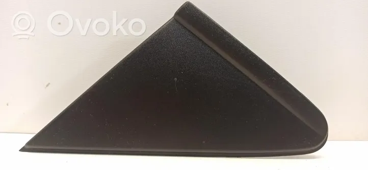 Nissan Micra K14 Rivestimento dell’estremità del parafango 638715FA0A