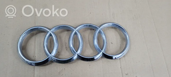 Audi A3 S3 8V Manufacturer badge logo/emblem 8T0853605