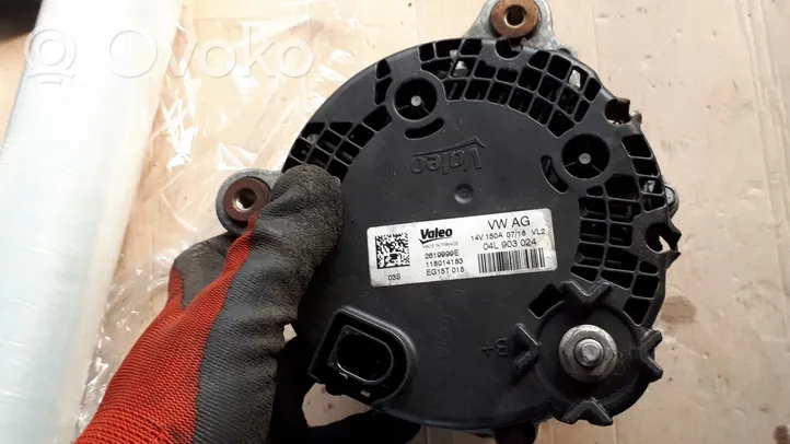 Audi A4 S4 B9 Generatore/alternatore 04L903024