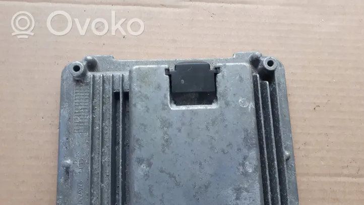 Audi A4 S4 B9 Sterownik / Moduł ECU 06L907309E