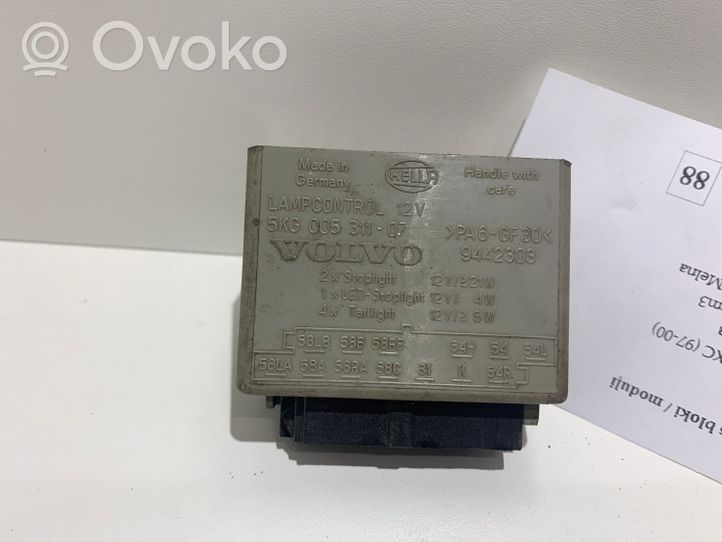 Volvo S70  V70  V70 XC Light module LCM 9442303