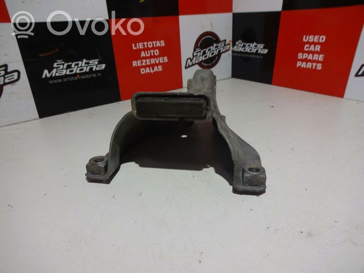 Audi A5 8T 8F Inny element zawieszenia przedniego 8K0399060L