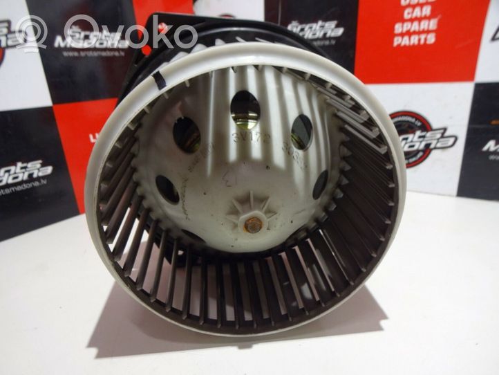 Infiniti G35 Heater fan/blower 3V17230352