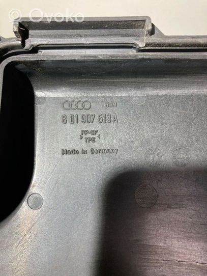 Audi A4 S4 B5 8D Dangtelis saugiklių dėžės 8D1907613A