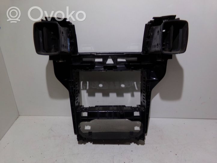 Opel Zafira B Cadre, panneau d'unité radio / GPS 13162552