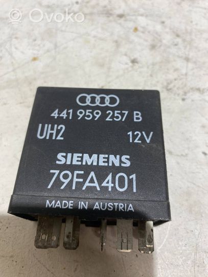 Audi A6 S6 C4 4A Module relais lève-vitre 441959257B