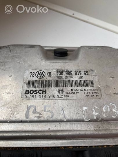 Volkswagen PASSAT B5.5 Moottorin ohjainlaite/moduuli 038906019GS