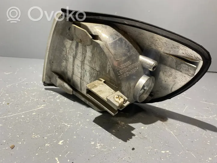 Audi A6 S6 C4 4A Indicatore di direzione anteriore 185265B