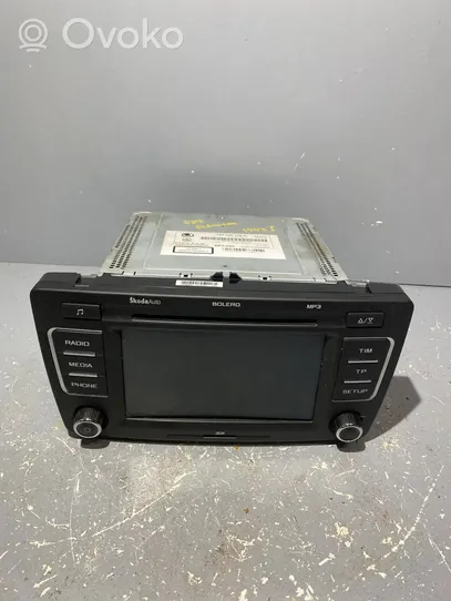 Skoda Octavia Mk2 (1Z) Radio/CD/DVD/GPS-pääyksikkö 1Z0035156G