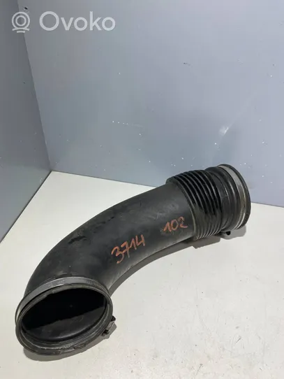 BMW 6 E63 E64 Air intake duct part 7521024