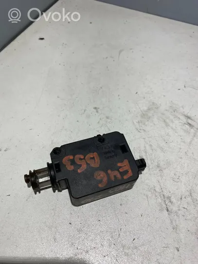 BMW 3 E46 Stellmotor Zentralverriegelung 8372240