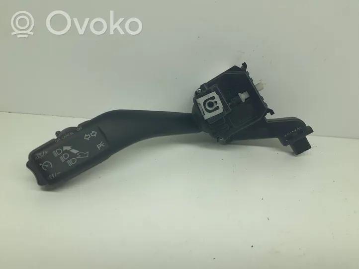 Volkswagen Golf V Indicator stalk ANP80H013F