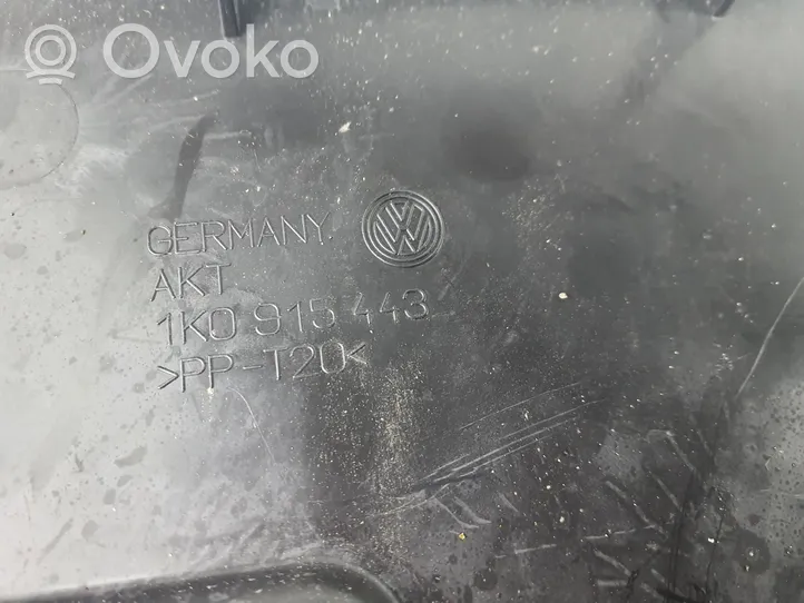 Audi A3 S3 8P Dangtis akumuliatoriaus dėžės 1K0915443