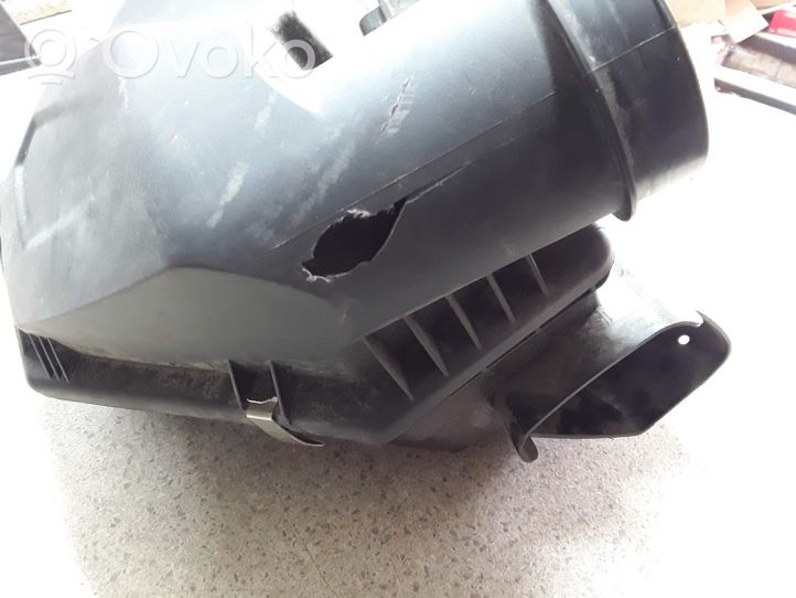 BMW 4 G22 G23 G24 G26 Boîtier de filtre à air 8635100