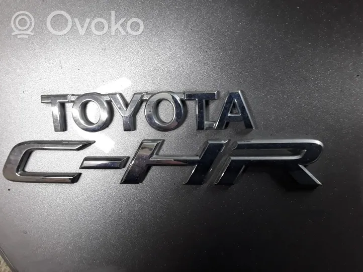 Toyota C-HR Ražotāja plāksnīte / modeļa burti 
