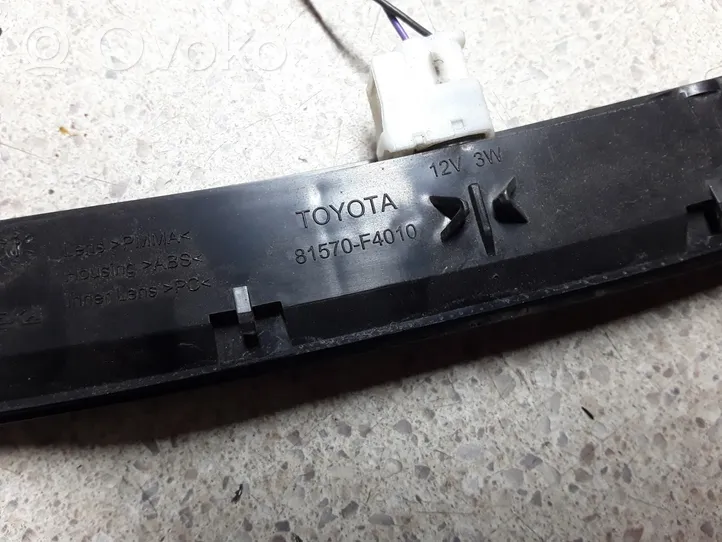 Toyota C-HR Troisième feu stop 81570F4010