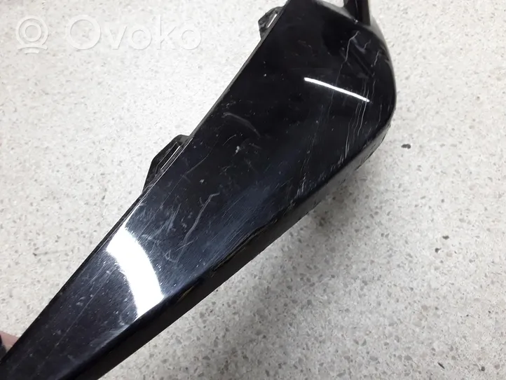 BMW M4 G82 G83 Rivestimento del pannello parte angolare del paraurti anteriore 8084177