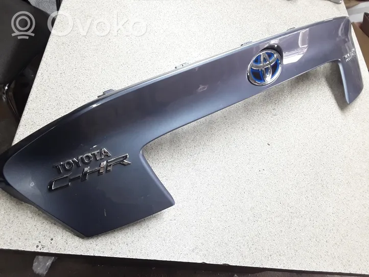 Toyota C-HR Rivestimento portellone 76811F4010