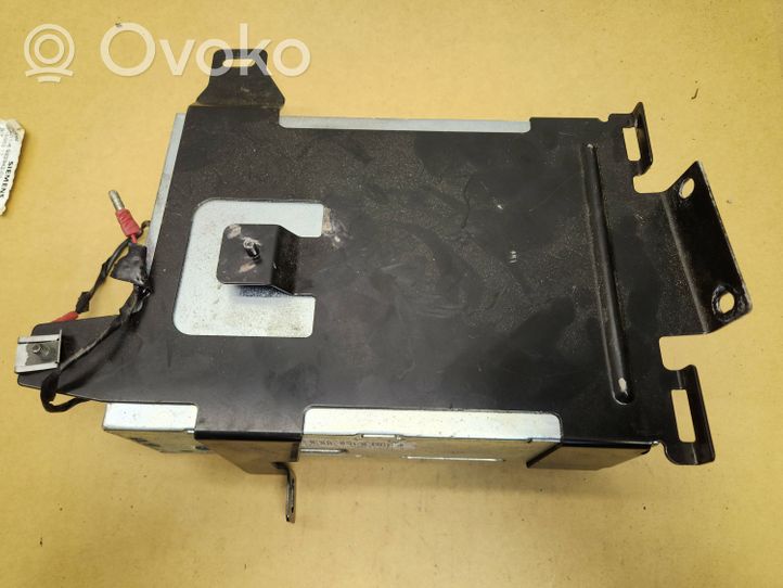 Land Rover Discovery 4 - LR4 Amplificatore YLL000023