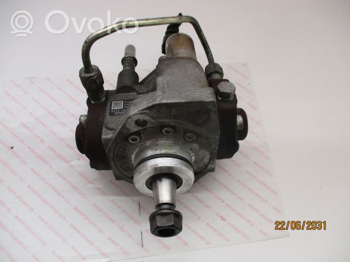 Opel Astra J Pompa wtryskowa wysokiego ciśnienia 55570040