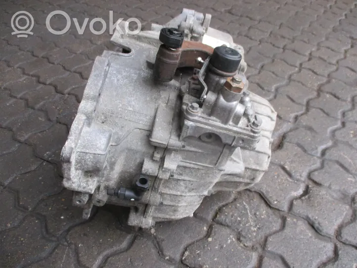 Volvo C30 Manualna 6-biegowa skrzynia biegów 366R7002FD