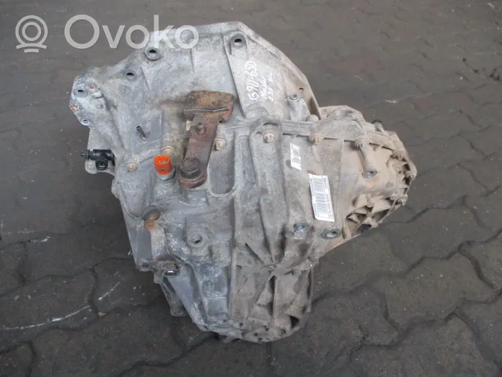 Renault Master II Manual 6 speed gearbox PF6006