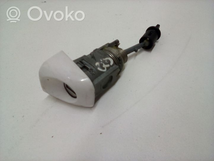 Audi Q3 8U Front door lock (next to the handle) 