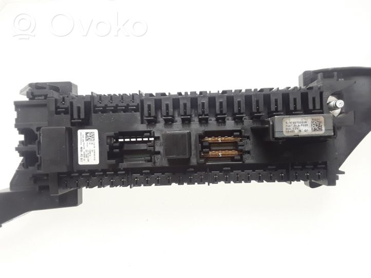 Mercedes-Benz GLE (W166 - C292) Fuse module 