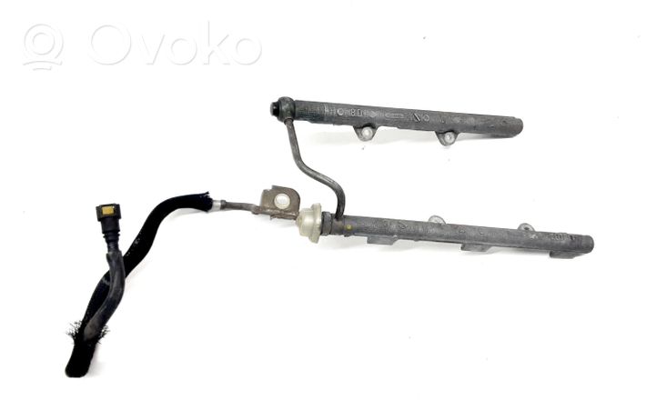 Lexus RX 330 - 350 - 400H Listwa wtryskowa 