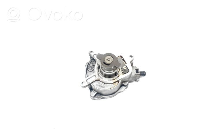 Volkswagen PASSAT B7 USA Vacuum pump 07K145100H