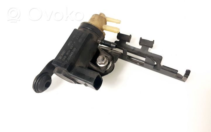 Volkswagen PASSAT CC Turboahtimen magneettiventtiili 1K0906627A