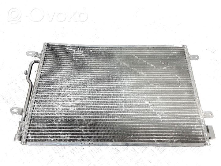 Audi A4 S4 B6 8E 8H Gaisa kondicioniera dzeses radiators 8E0260401B