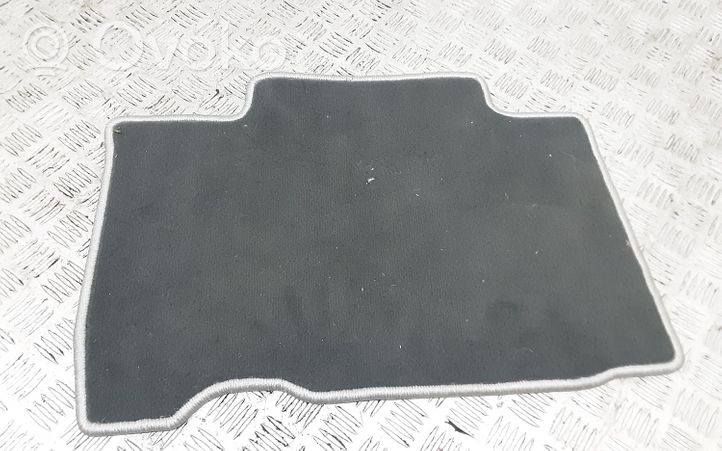 Toyota RAV 4 (XA40) Set di tappetini per auto 