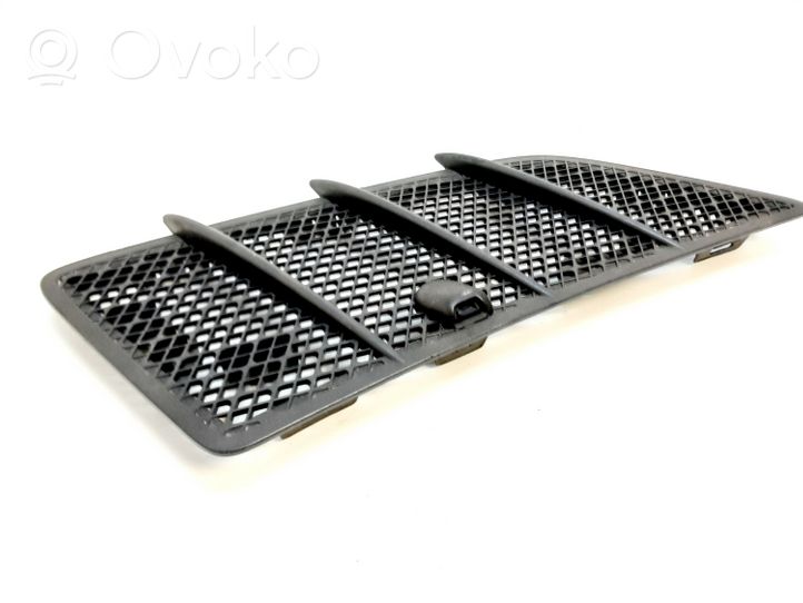 Mercedes-Benz ML W164 Grille calandre de capot 1648801405