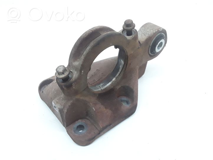 Volvo S60 Driveshaft support bearing bracket 