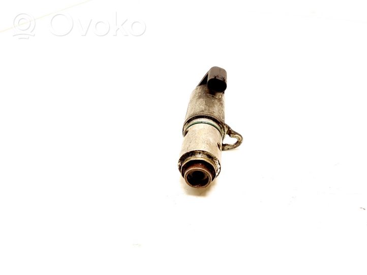 Volvo V50 Camshaft vanos timing valve 30731172