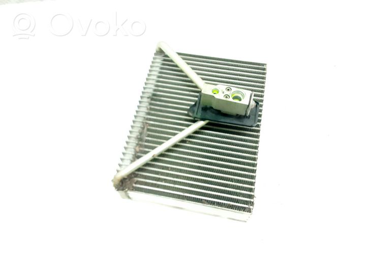 Volvo XC70 Radiateur soufflant de chauffage 71483000