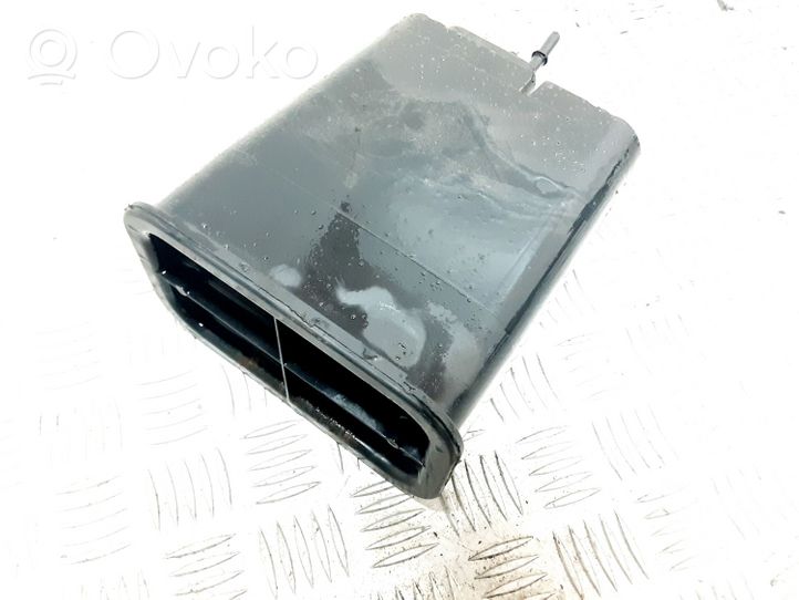 Volvo XC70 Cartouche de vapeur de carburant pour filtre à charbon actif 17096191