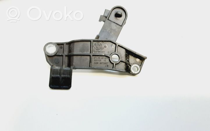 BMW 5 G30 G31 Altra parte del vano motore 8572837