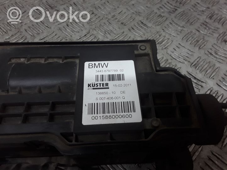 BMW 7 F01 F02 F03 F04 Modulo di controllo del freno a mano 6797789